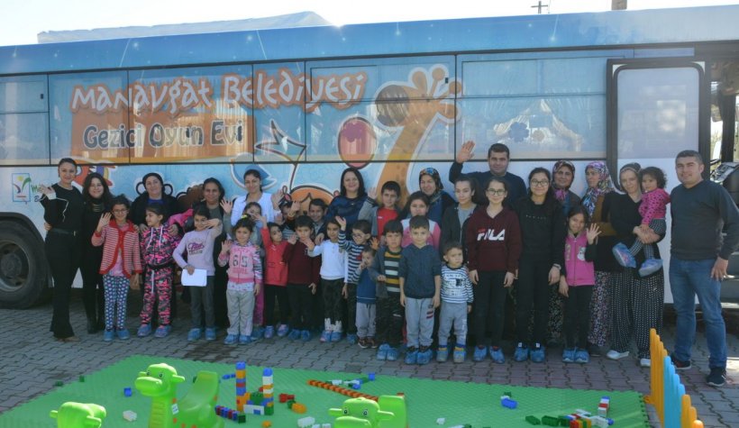 Manavgat'ta 'Gezici Oyun Evi' projesi faaliyete geçti