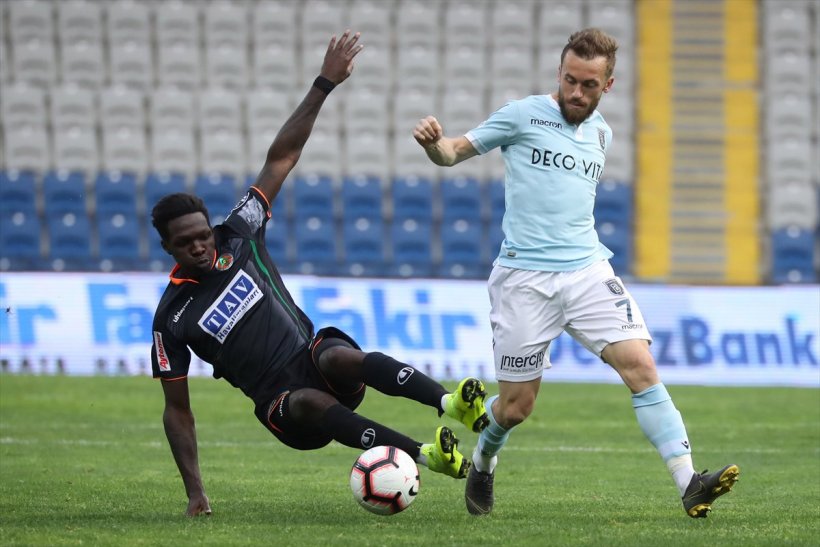Alanyaspor Başakşehir maçı İle sezonu tamamladı