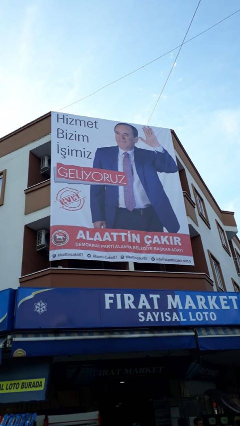 Alaattin Çakır'ın Seçim Afişine Çirkin saldırı