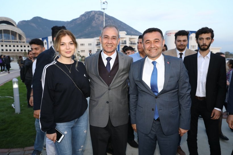 ALKÜ Kampüsünde Bakan Çavuşoğlu, Yücel ve Diriliş Ertuğrul şovu