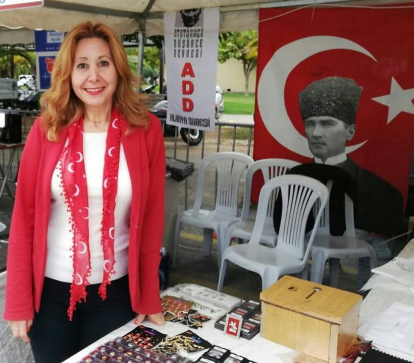 Alanya Atatürkçü Düşünce Derneği'nin yeni başkanı Zuhal Sirkeli oldu