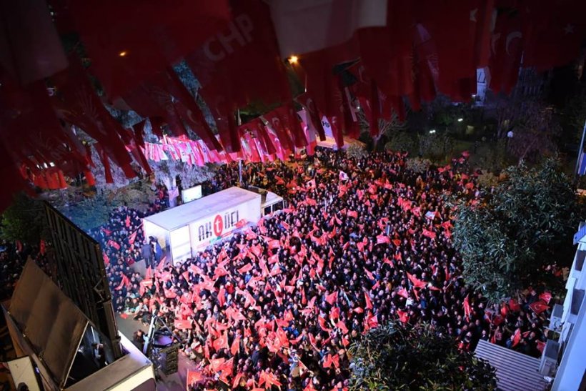 Muhittin Böcek'ten İlk Mesaj: Sevgili Antalya’m birlikte başardık!