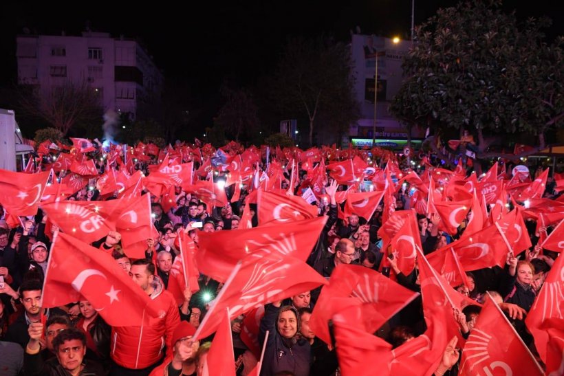 Muhittin Böcek'ten İlk Mesaj: Sevgili Antalya’m birlikte başardık!