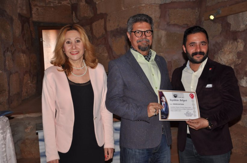 ADD Alanya plaket takdim etti: Milli Mücadele'ye dikkat çekti