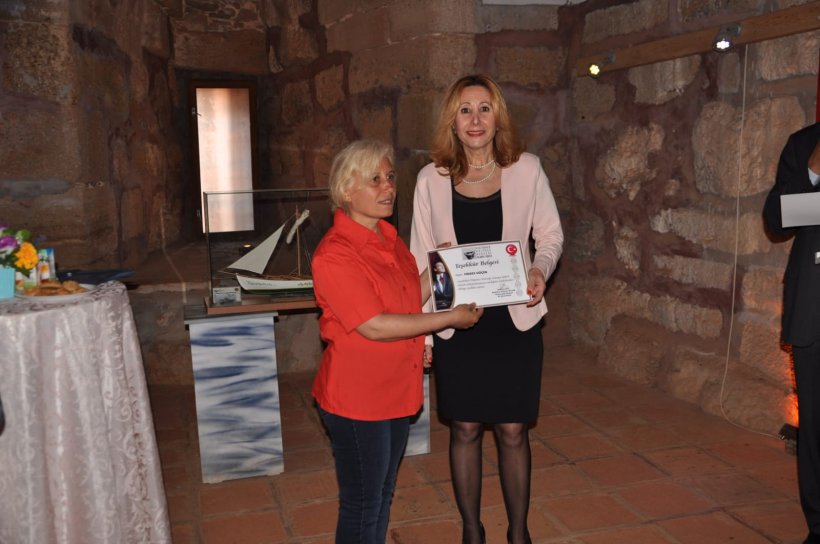 ADD Alanya plaket takdim etti: Milli Mücadele'ye dikkat çekti