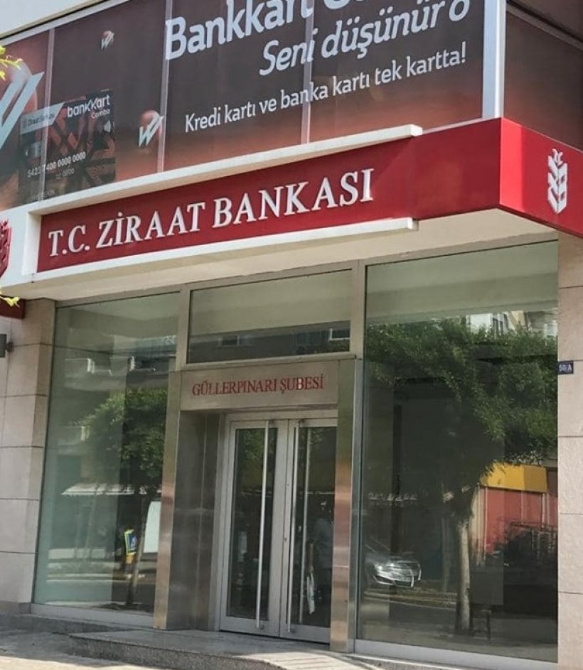 Alanya'da Ziraat Bankası TC ibaresini indirdi