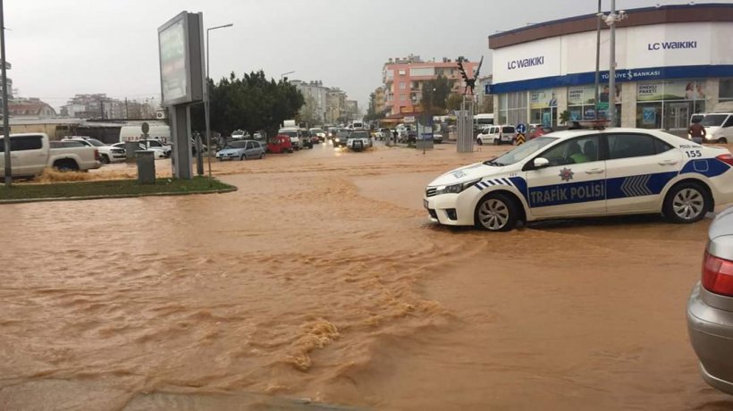 Kardeş şehrimiz Gazipaşa su altında kaldı