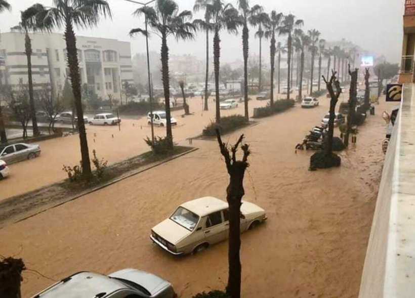 Kardeş şehrimiz Gazipaşa su altında kaldı