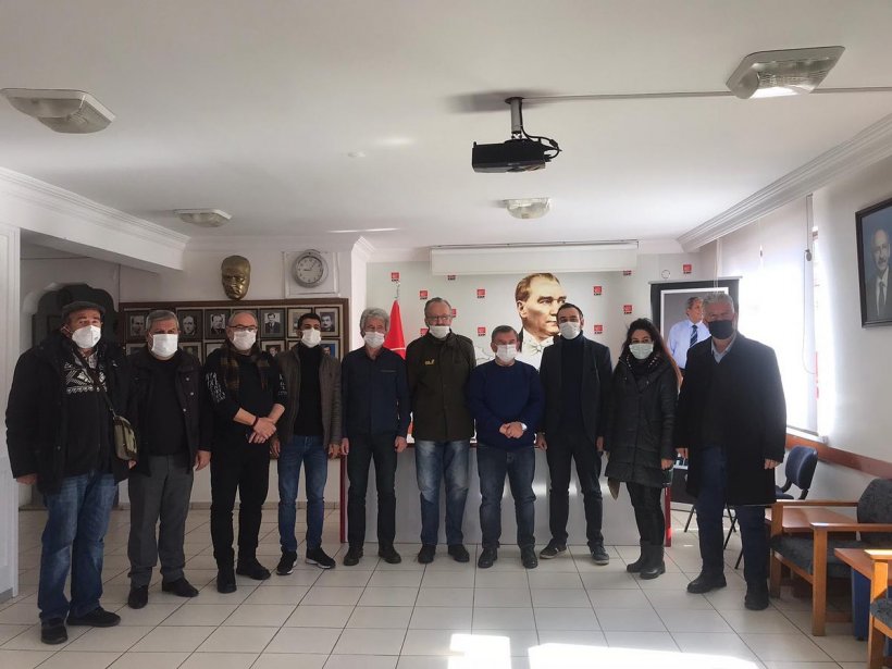 Alanya Hayvan Hareketi üyelerinden CHP'ye ziyaret