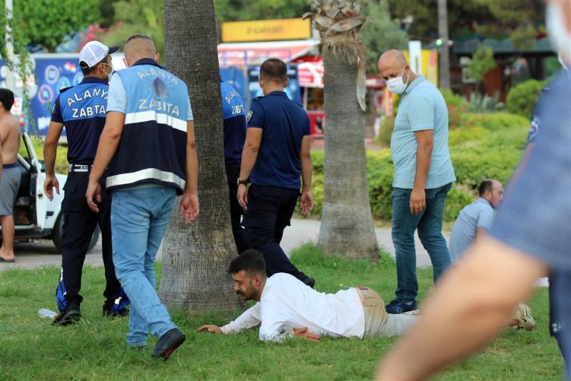 Alanya Zabıta Ekiplerinde 'Çimen Otel' denetimi