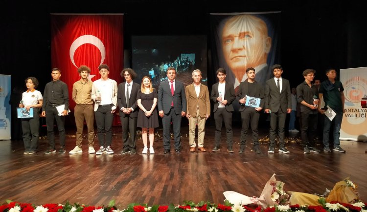 Alanyalı gençler Antalya il birincisi oldu