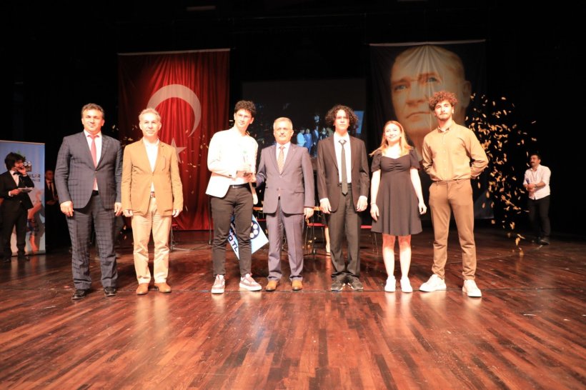 Alanyalı gençler Antalya il birincisi oldu