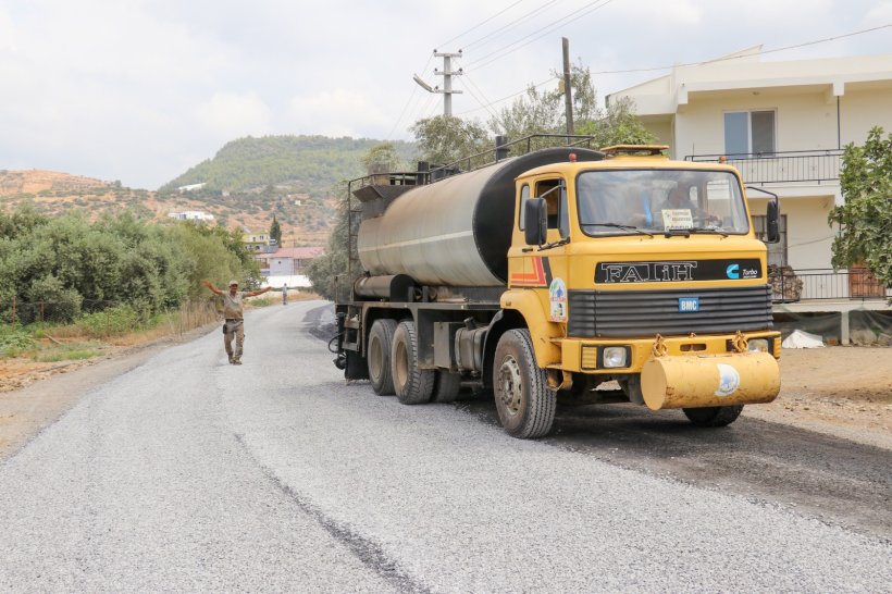 Gazipaşa Belediyesi'nden asfalt seferberliği