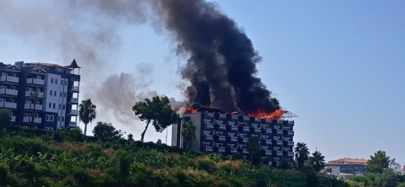 Alanya'da otelde yangın