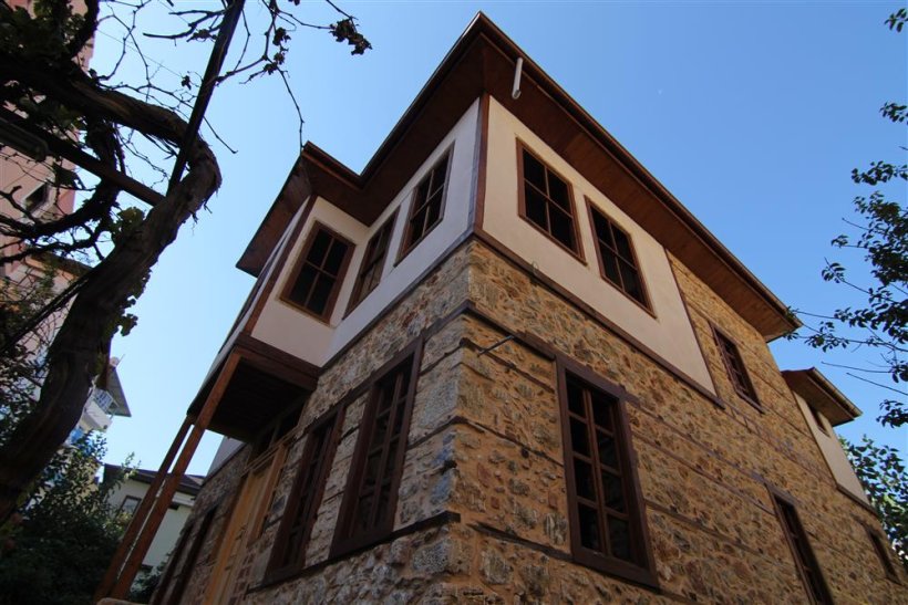 Ağaoğlu Hacı Mehmet Konağı'na başarılı restorasyon ödülü verildi
