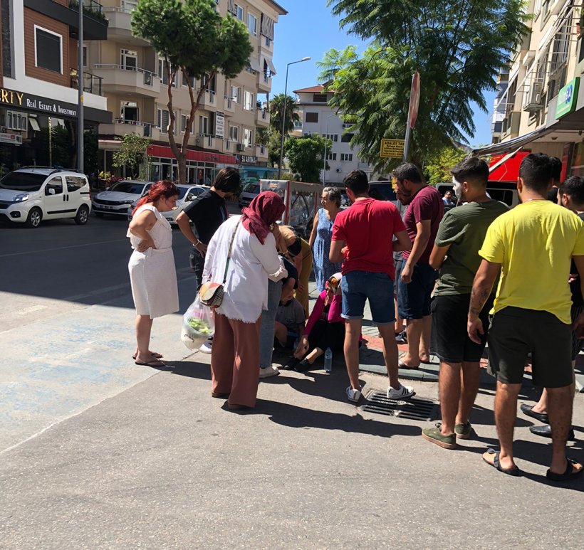 Yine aynı kavşak! Minik öğrenci okul yolunda ölümden döndü