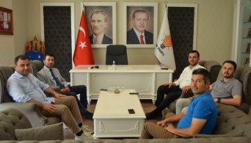 AKP'den Başhekim Güler'e 'hayırlı olsun' ziyareti