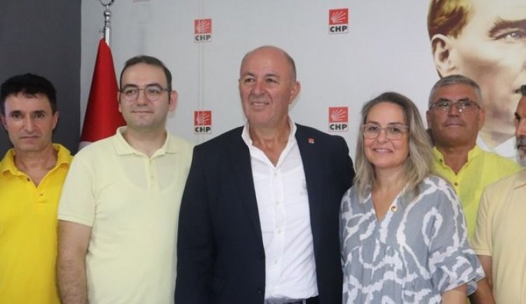 CHP'de Bülent Kandemir adaylığını açıkladı