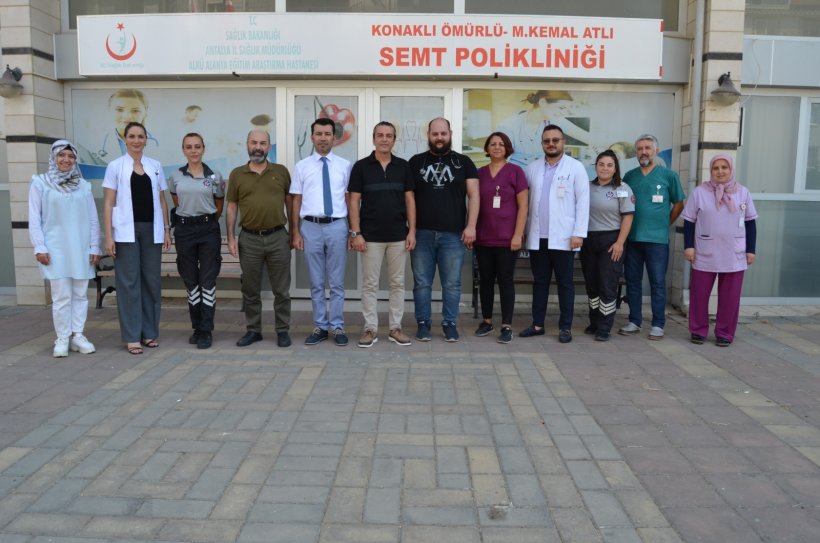 Doç. Dr. Yılmaz Güler sağlık tesislerini inceledi