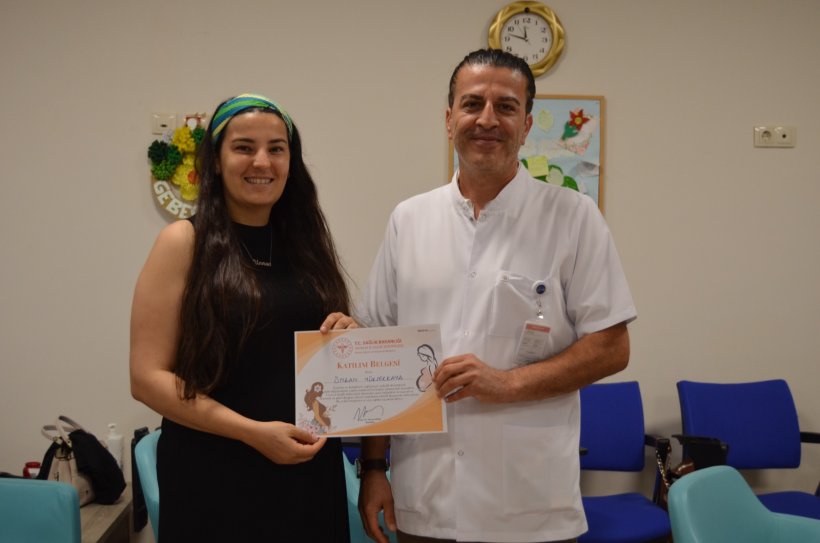 Anne adayları gebe okuluna davet edildi