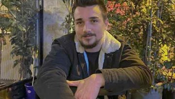 Alanya'da motosikletiyle refüje çarpan Berker Onal genç hayatını kaybetti
