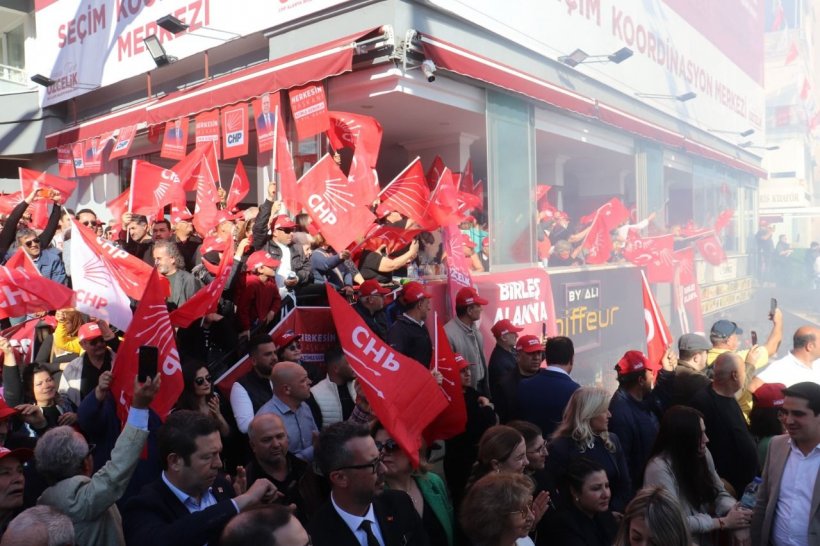 CHP Adayı Özçelik Manifesto açıkladı: Birleş Alanya