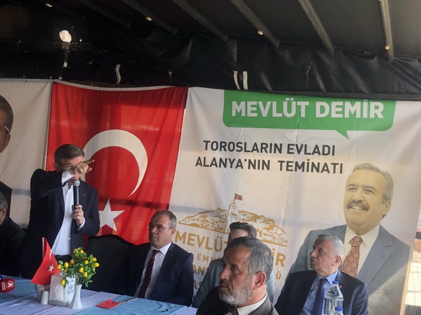 Davutoğlu: 31 Mart'ta Alanya'dan o güzel haberi bekliyor olacağız