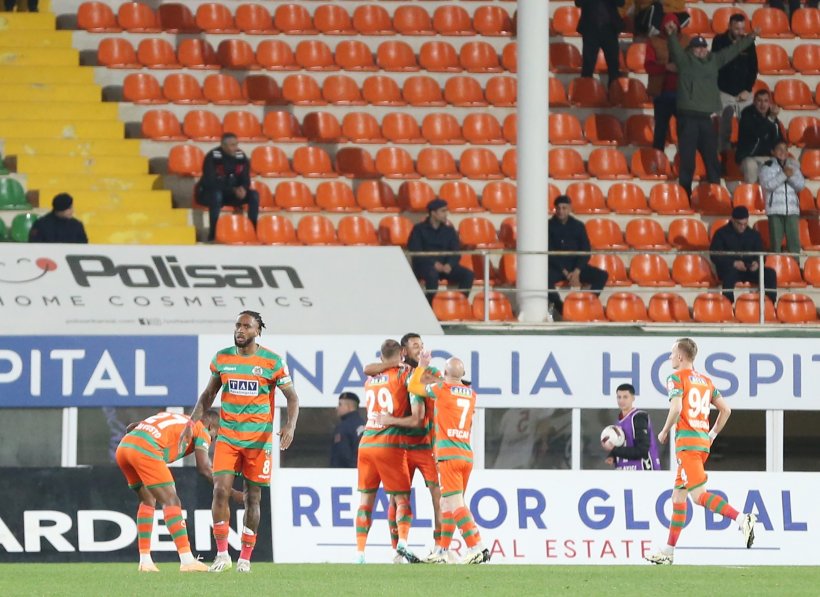 Maç Sonucu:  Alanyaspor 3 - 1 Trabzonspor