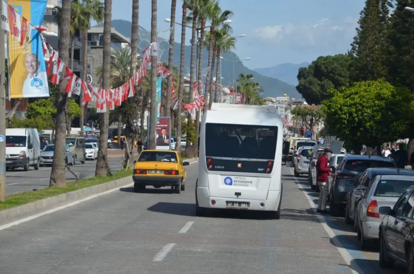 Büyükşehir'den, Alanya ulaşımına midi çözüm