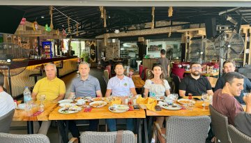 Ak Parti İlçe Başkanı Tavlı Gençlerle Kahvaltıda Buluştu