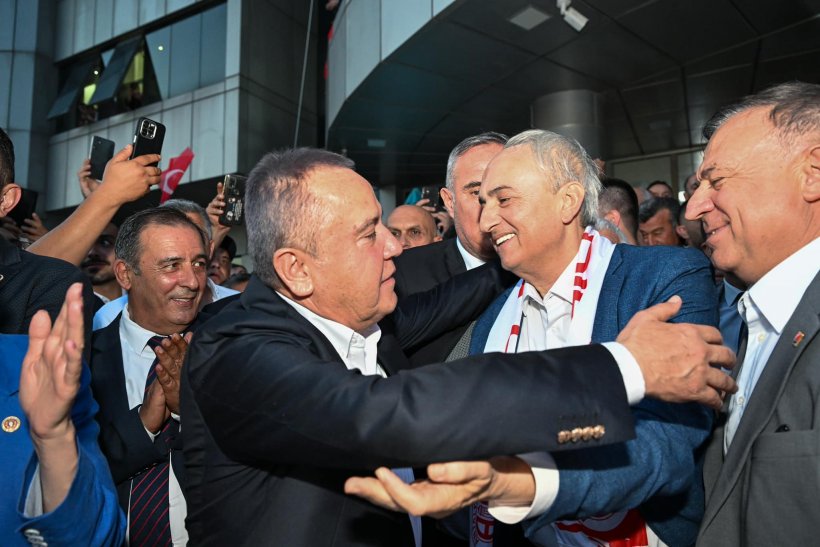 Teleferik kazası gerekçesiyle tutuklanan Başkan Mesut Kocagöz tahliye edildi
