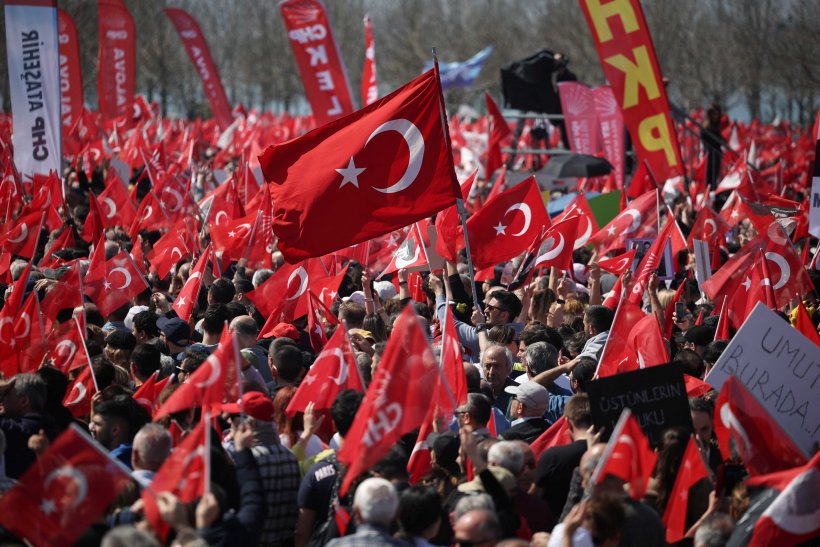 İstanbul'da tarihi İmamoğlu kalabalığı: 2 milyon 200 bin kişi