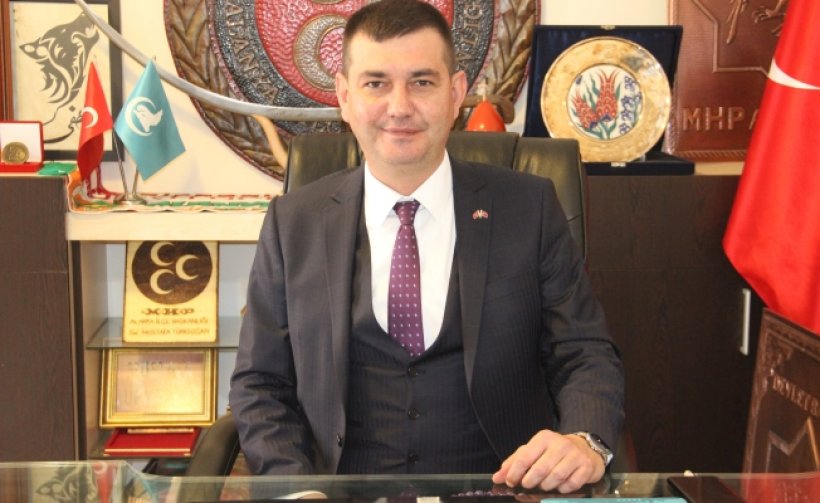 Faruk Konukçu’nun ‘Berduş Yatağı’ benzetmesi sosyal medyayı yıktı