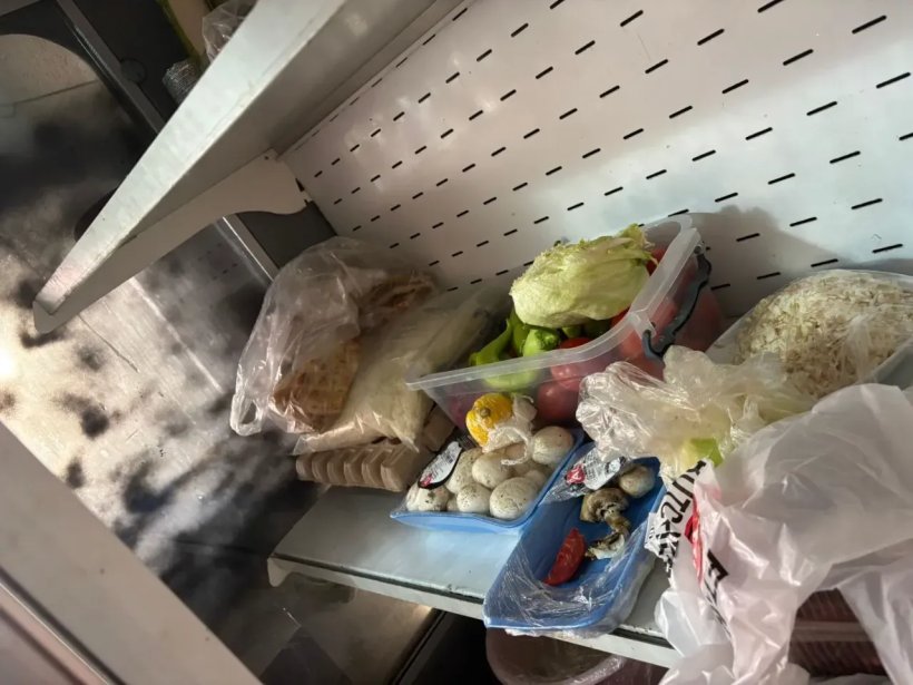 Mühürlenen restorandan iğrenç görüntüler
