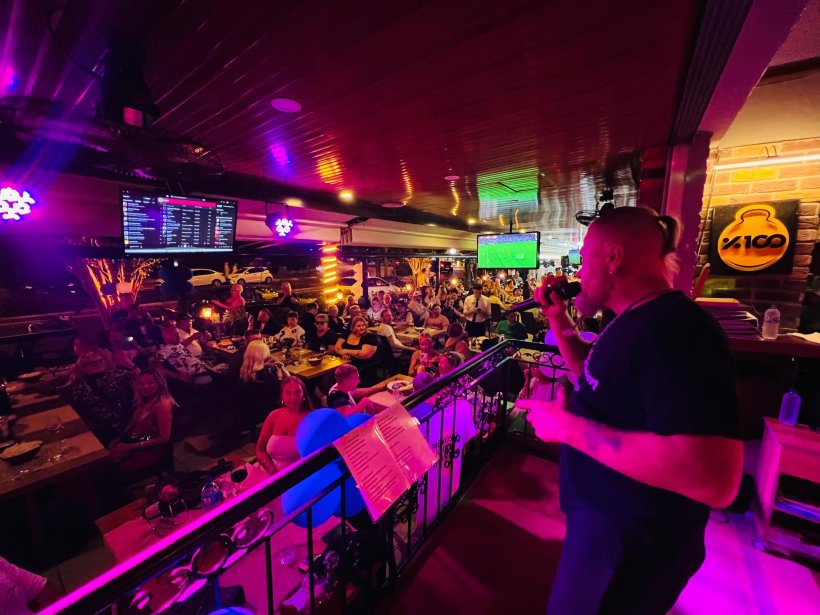 Finlandiyalı ünlü sanatçı Bablo, Alanya’da sevenleriyle buluştu