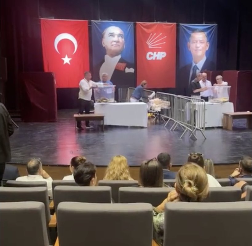 Gazipaşa'da CHP Olağan Kongresi Tamamlandı: Özgenç kıl payı kaybetti..