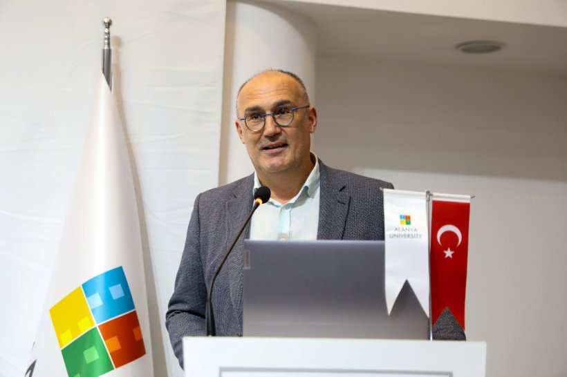 EEngelsiz Yürekler, Aşık Veysel'in Türkülerine can verdi