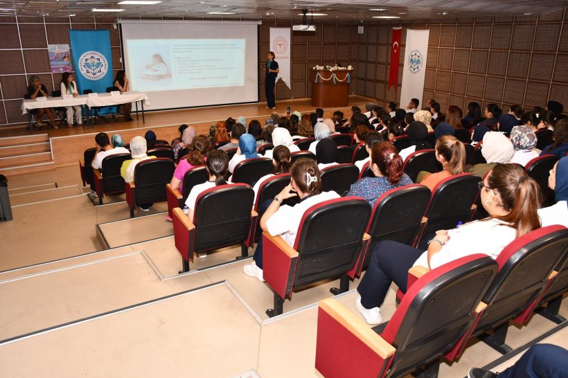 Alanya EAH'de Anne Sütünün Önemi Anlatıldı