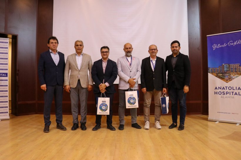 Gazipaşa Belediyesi'nden Kanserde erken teşhis konferansı