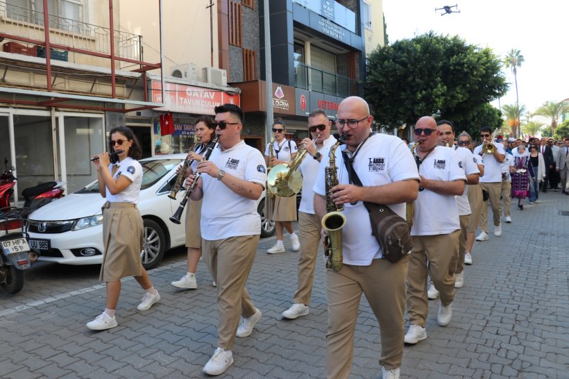 Gazipaşa Çekirdeksiz Nar ve Tropikal Meyve Festivali coşkuyla sona erdi