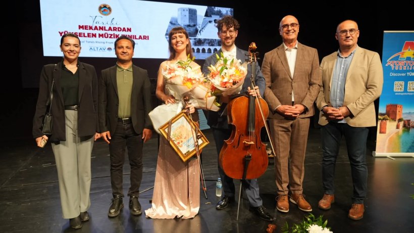 Alanya'nın Tarihi Mekanları'ndan Müzik Tınıları yükseldi