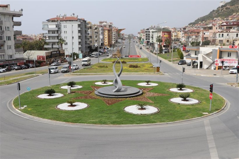 Alanya’da “Telekom Kavşağı”na eleştiri ve isim değişikliği çağrısı