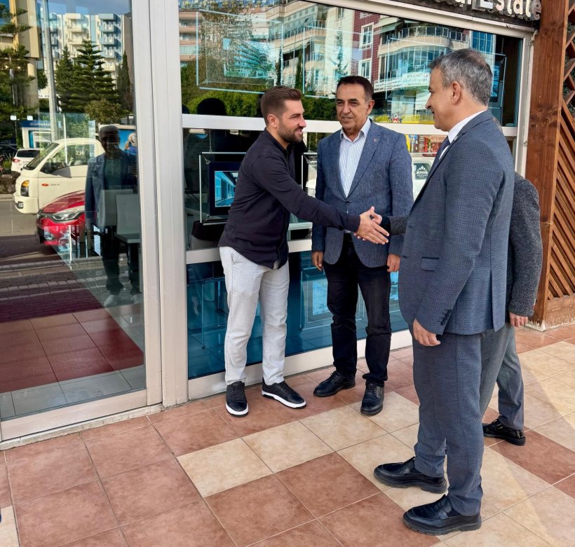 MHP Lideri Bahçeli talimat verdi: Alanya'da sokak sokak geziyorlar