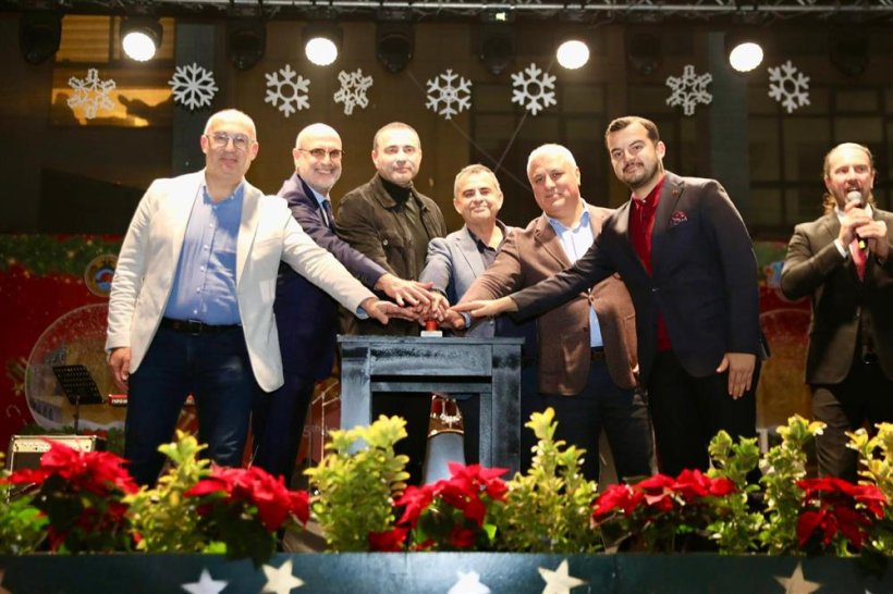 Rekor Katılım: Alanya Noel Pazarı şehir gündemine damga vurdu