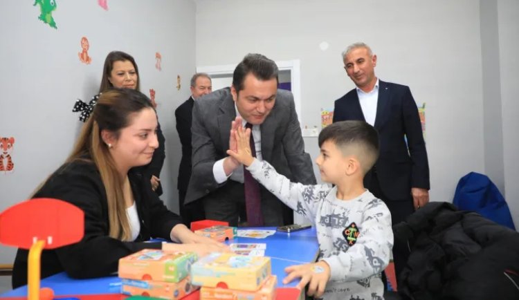 Kaymakam Öztürk’ten Çınar Eğitim Kurumu’na ziyaret