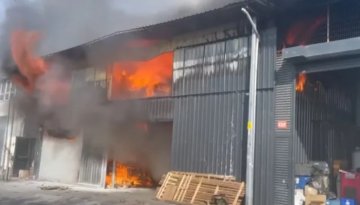 Alanya’da palet atölyesinde yangın