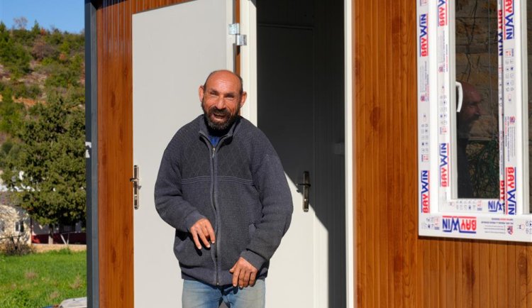 İhtiyaç sahibi vatandaşa konteyner ev verildi