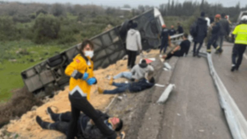 Antalya'da katliam gibi kaza: 8 ölü 26 yaralı var