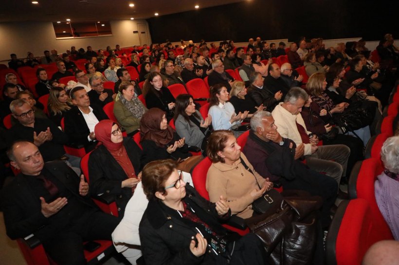 Alanya&rsquo;da 6 Şubat Depremlerinde Hayatını Kaybedenler Anıldı