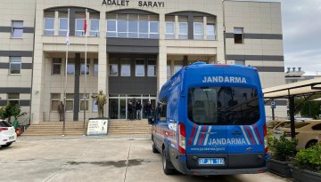 Gazipaşa’da Rüşvet ve Tehdit İddiası: Jandarma Astsubayı Tutuklandı